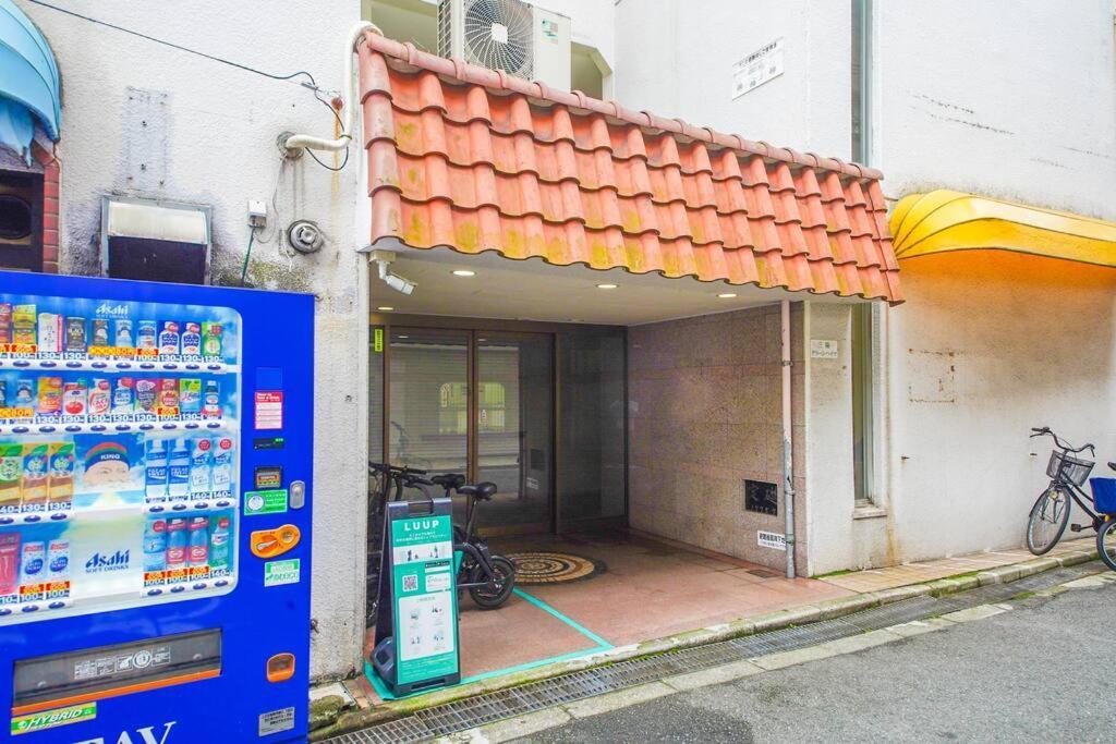 Sanacion Namba 難波千日前の5Ldk120平米 駅徒歩2分 広々バルコニーでバーベキューも可能 Apartment Osaka Bagian luar foto