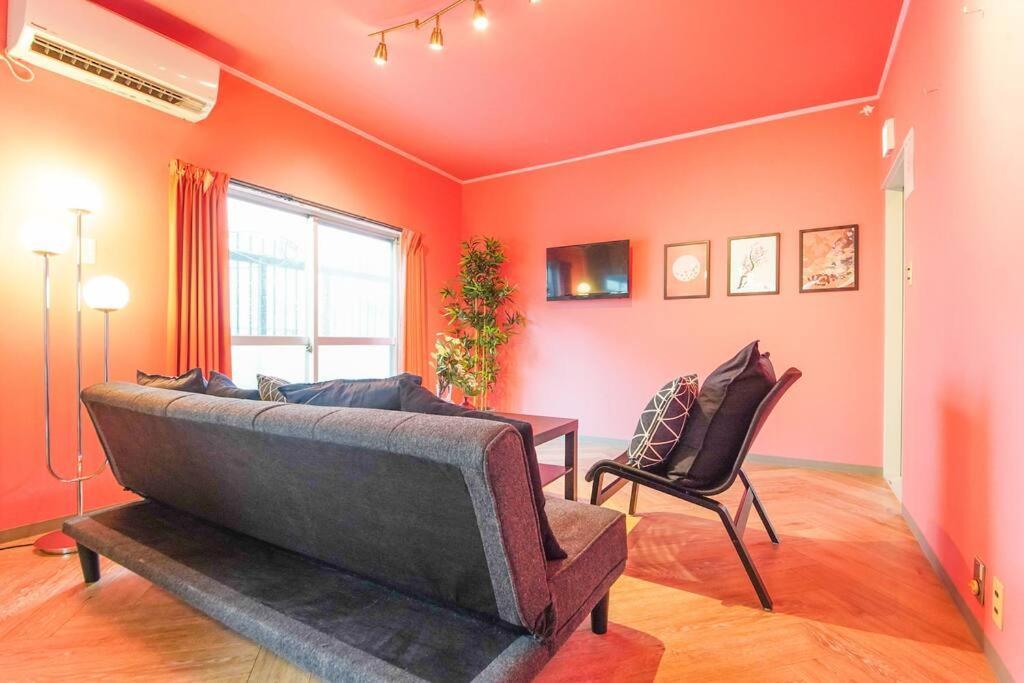 Sanacion Namba 難波千日前の5Ldk120平米 駅徒歩2分 広々バルコニーでバーベキューも可能 Apartment Osaka Bagian luar foto