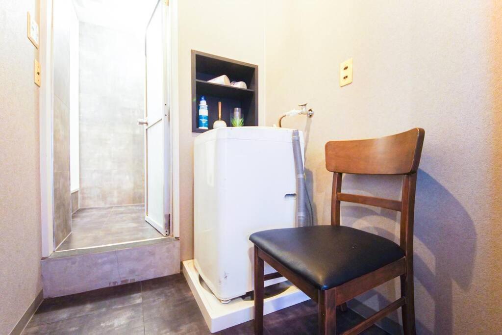 Sanacion Namba 難波千日前の5Ldk120平米 駅徒歩2分 広々バルコニーでバーベキューも可能 Apartment Osaka Bagian luar foto