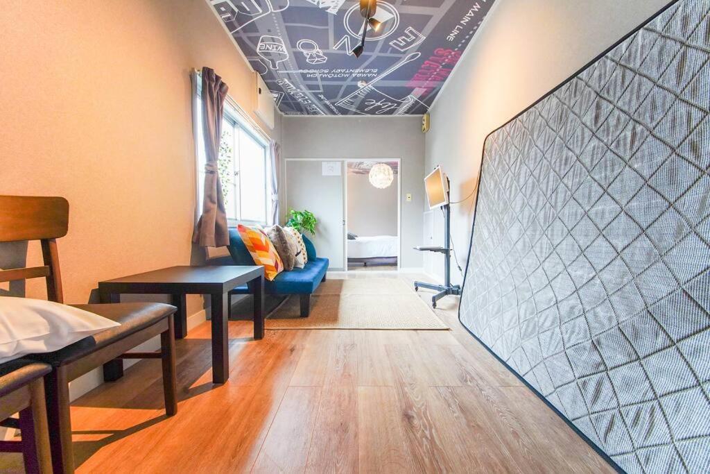 Sanacion Namba 難波千日前の5Ldk120平米 駅徒歩2分 広々バルコニーでバーベキューも可能 Apartment Osaka Bagian luar foto